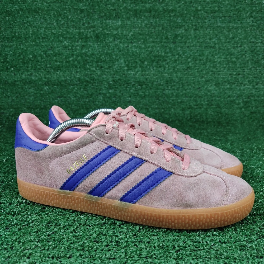 Adidas Sneakers Womens 3.5 Pink Gazelle IG9153 Suede Gum Sole Low Top Trainers